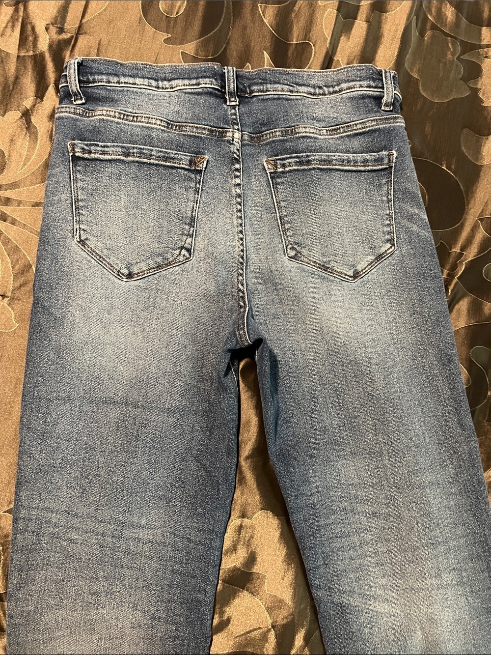 Kensie Allie High Rise Slim Straight Ankle Crop Med. Blue Distressed Jeans 12/31 - Picture 11 of 13
